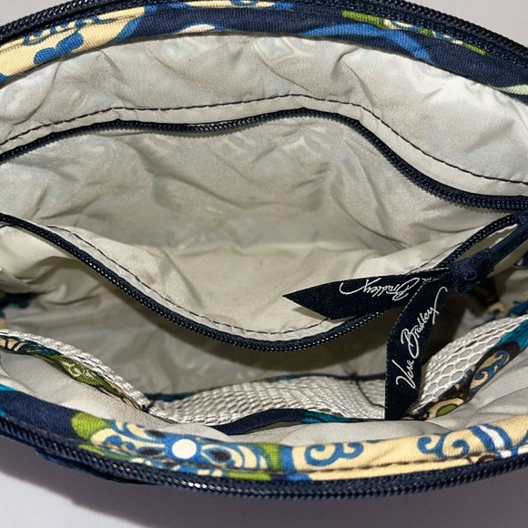 NWOT Vera Bradley Quilted Cosmetic Bag - Picture 8 of 14